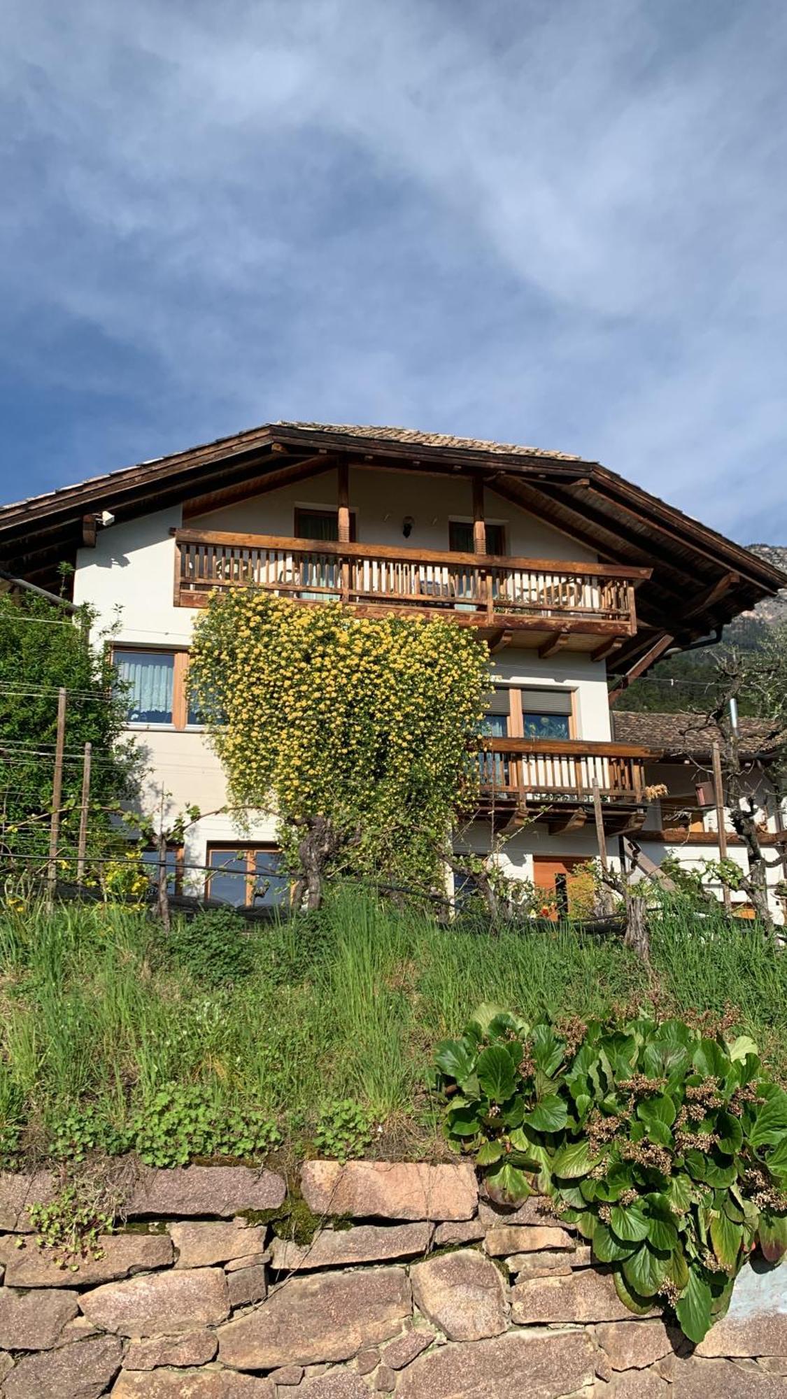 Gfillhof Ferienwohnung 1 Eppan an der Weinstraße Buitenkant foto